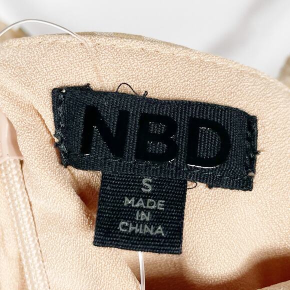 NBD Davis Gown Nude Beige Maxi Dress Ruched Side Slit Stripe Drape Sz S - Picture 8 of 12